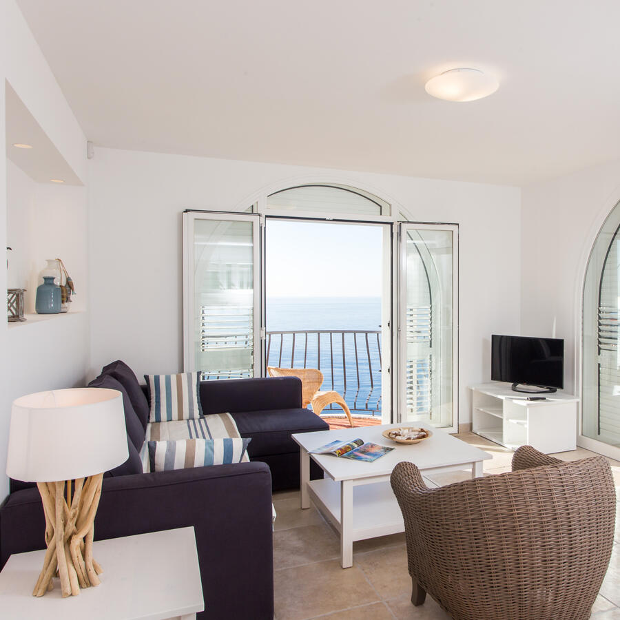 OCEAN APARTMENT